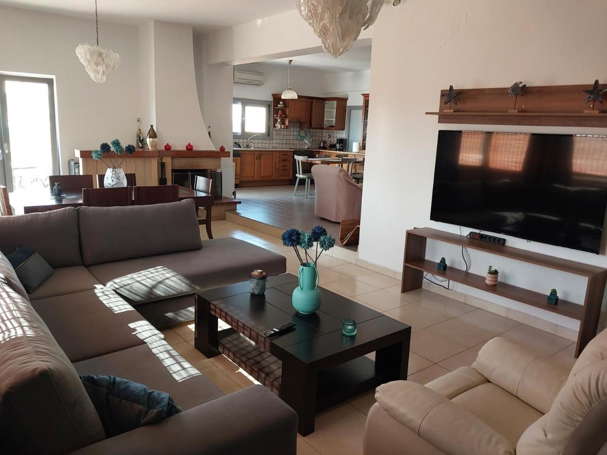 Passatempo Casa - 3 Bedroom Apartment Close To The Swimming Pool Gerani  Esterno foto